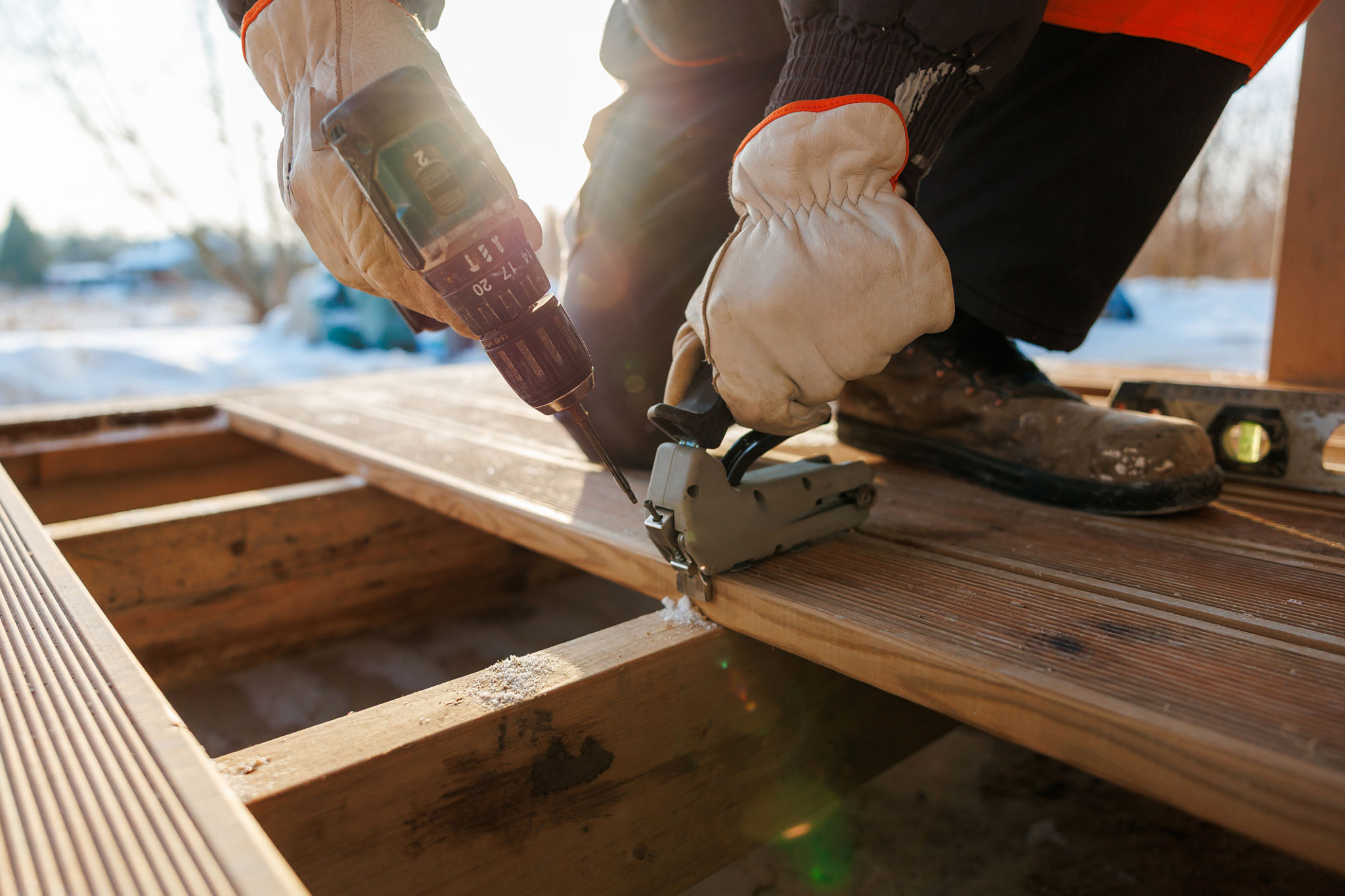 professional deck builder