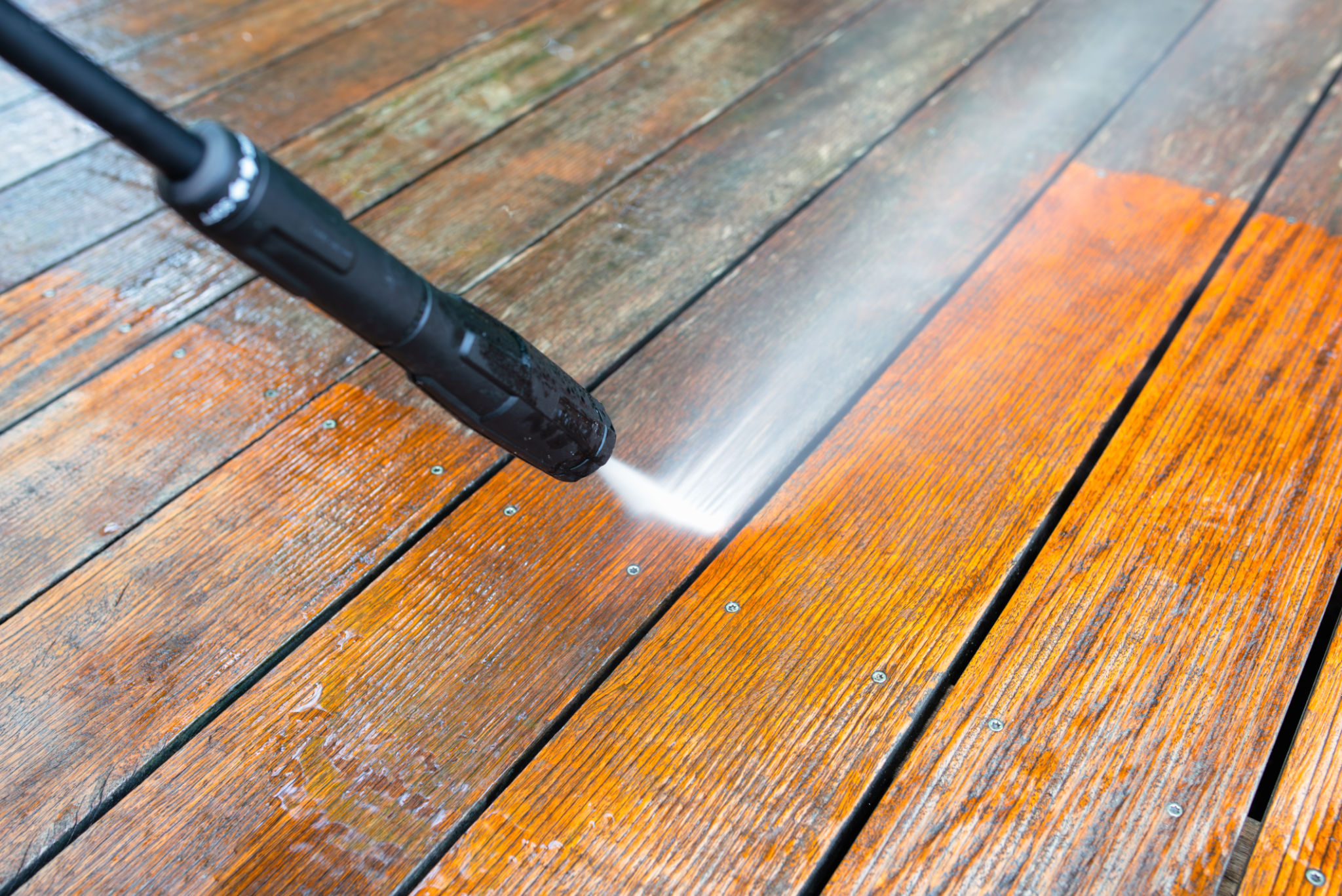 deck cleaning