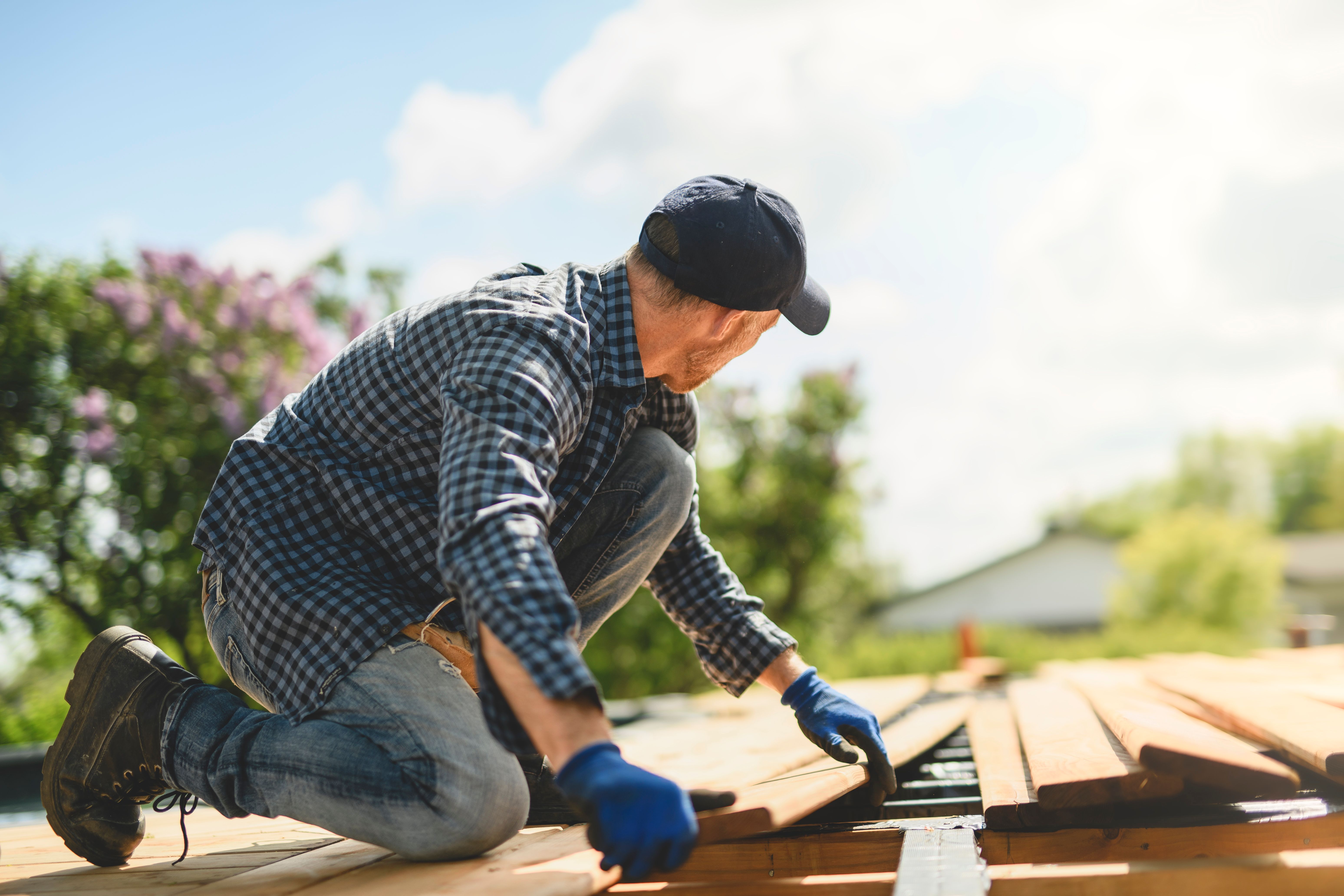 Top 5 Questions to Ask Your Local Deck Installation Experts